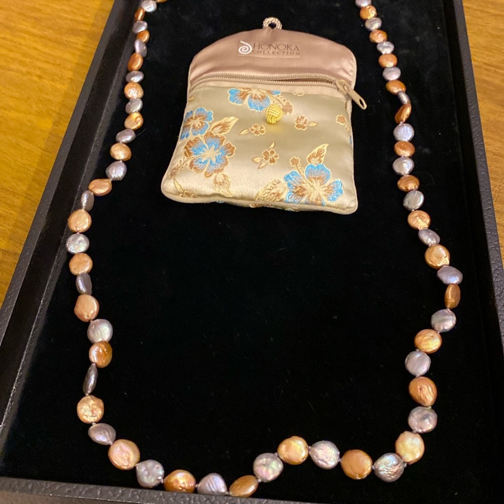 Honora necklace